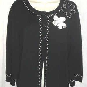 DESIGNERS ORIGINALS Studio sweater sz M Cardigan